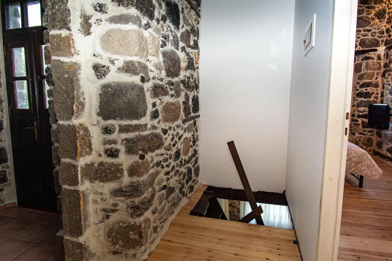 Plousiadi΄S Stone House Apartment Paloi Luaran gambar