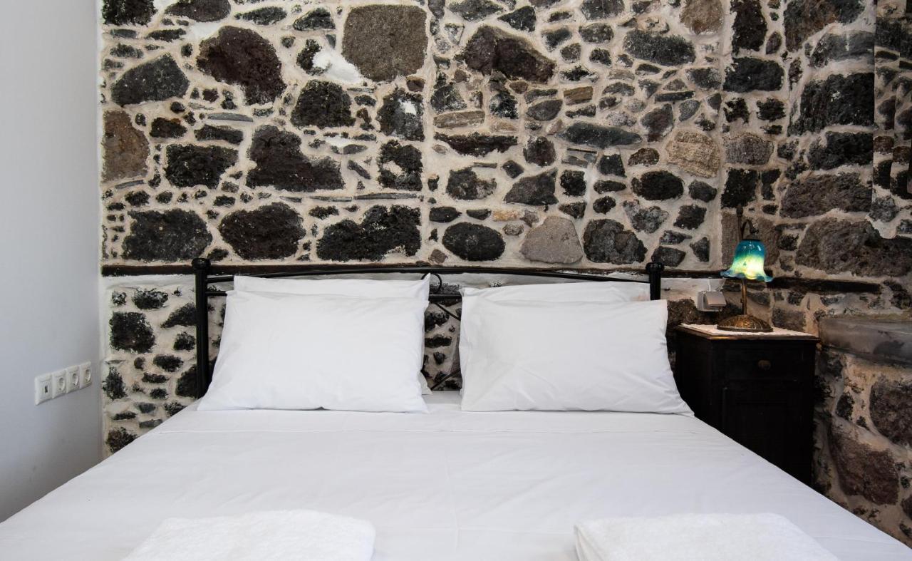 Plousiadi΄S Stone House Apartment Paloi Luaran gambar